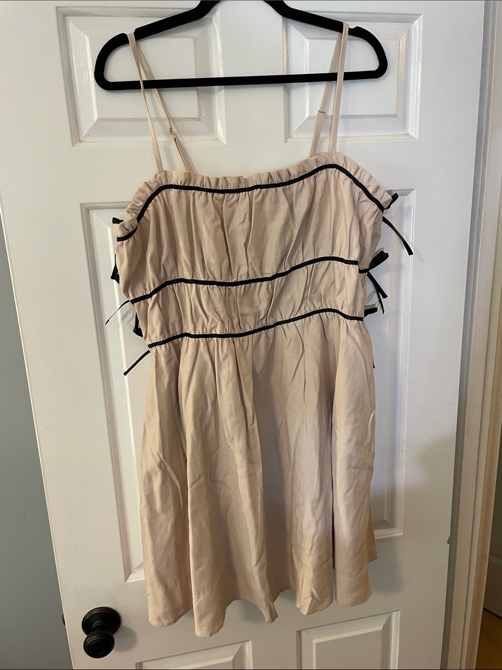 No Boundaries mini dress cream black ribbon ties ruffled square neckline nwt - Picture 4 of 16